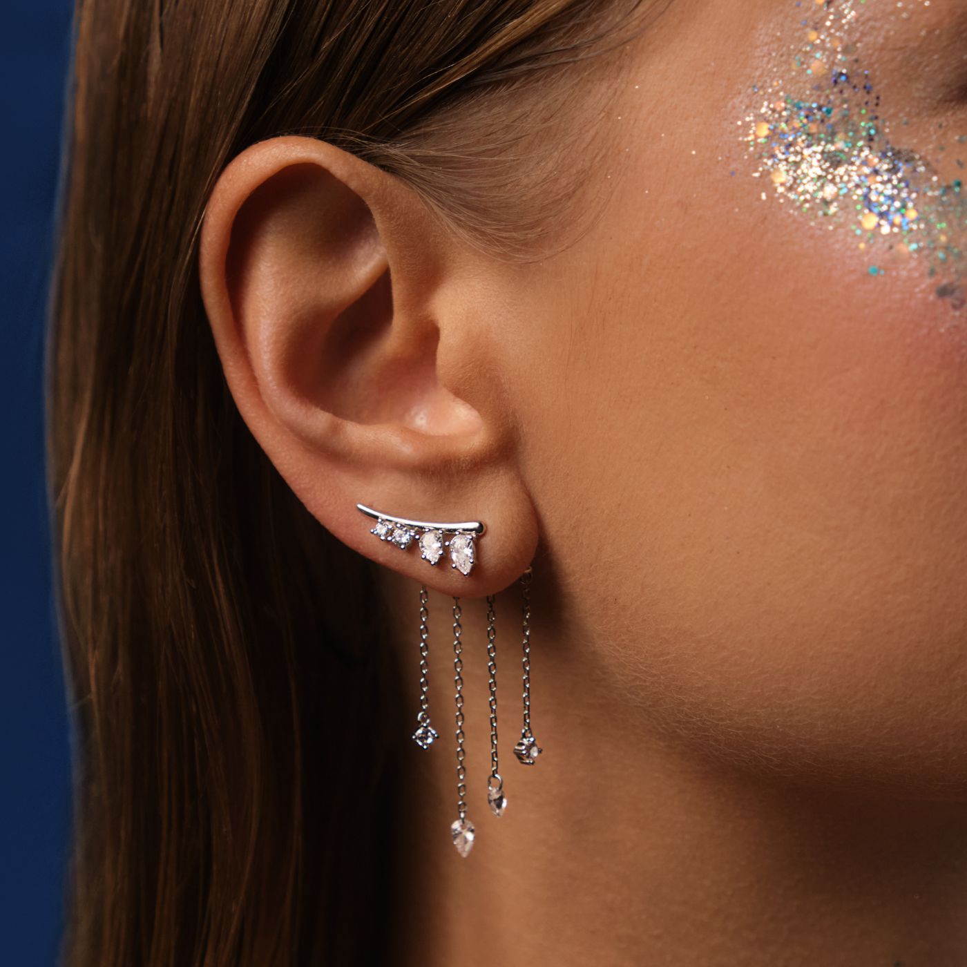 Boucles d'oreilles grimpantes Calypso - Argent pierres blanches