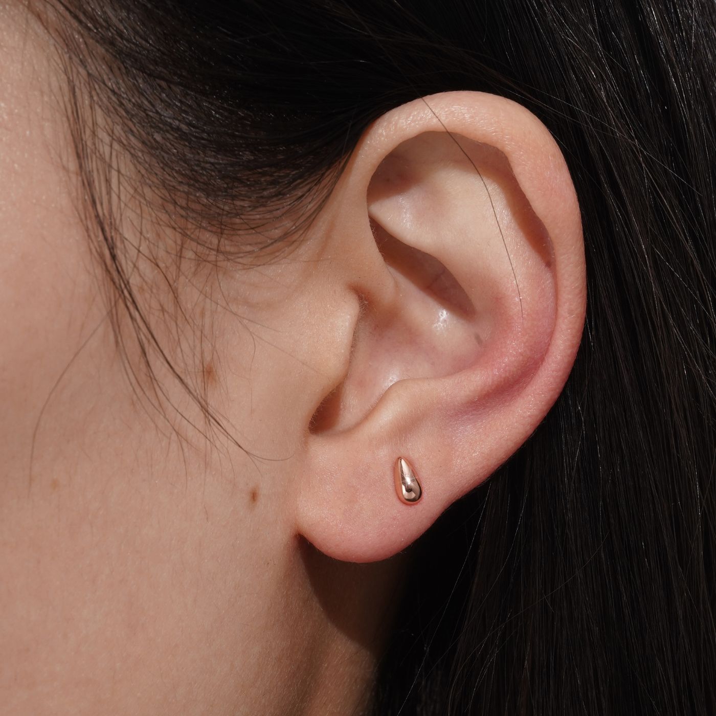 piercing hélix or rose, boucle d'oreille or rose, puce d'oreille