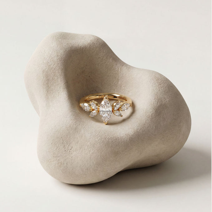Lotus ring