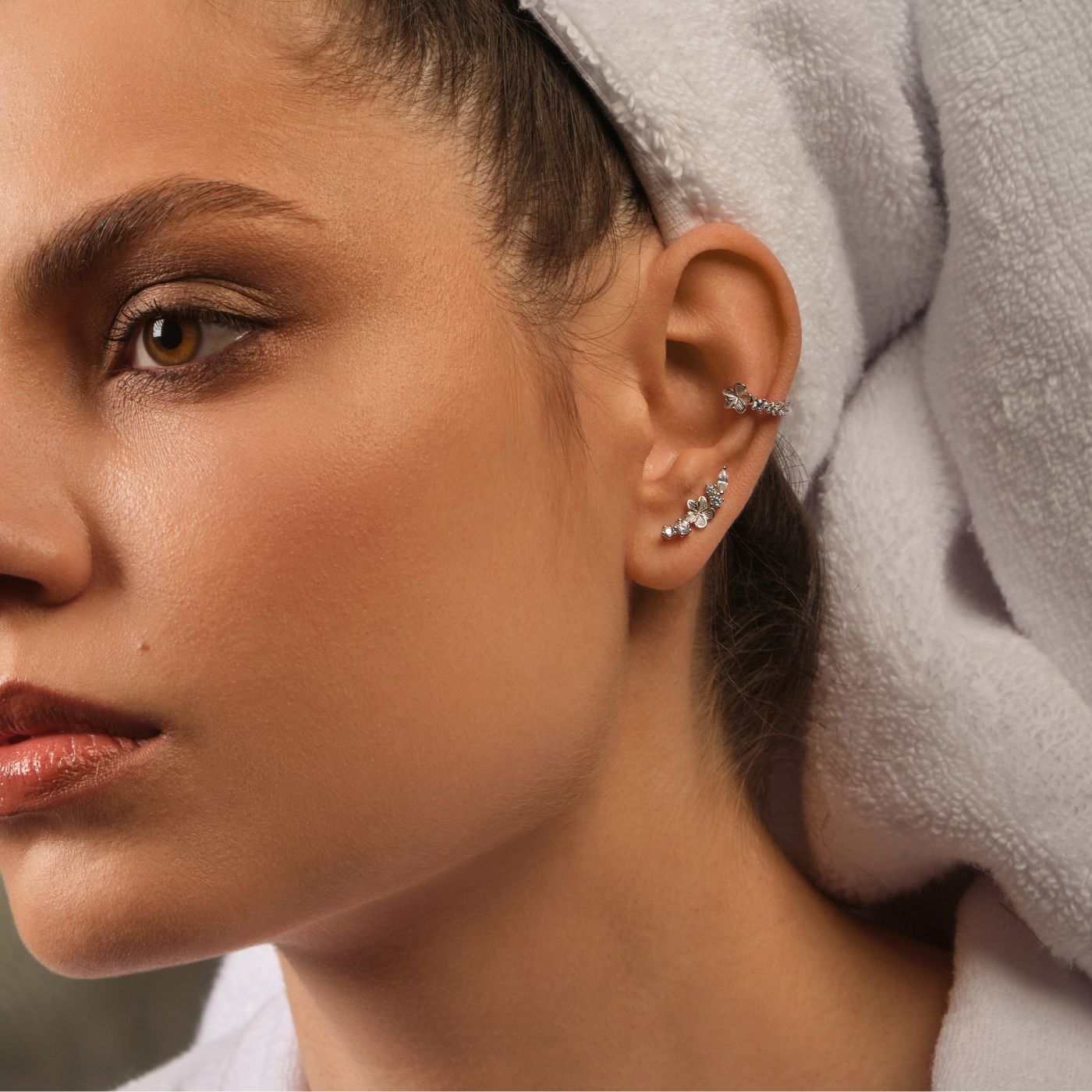Boucle d'oreille grimpante argent. Boucle d'oreille qui remonte le long du lobe et ear cuff conch argent