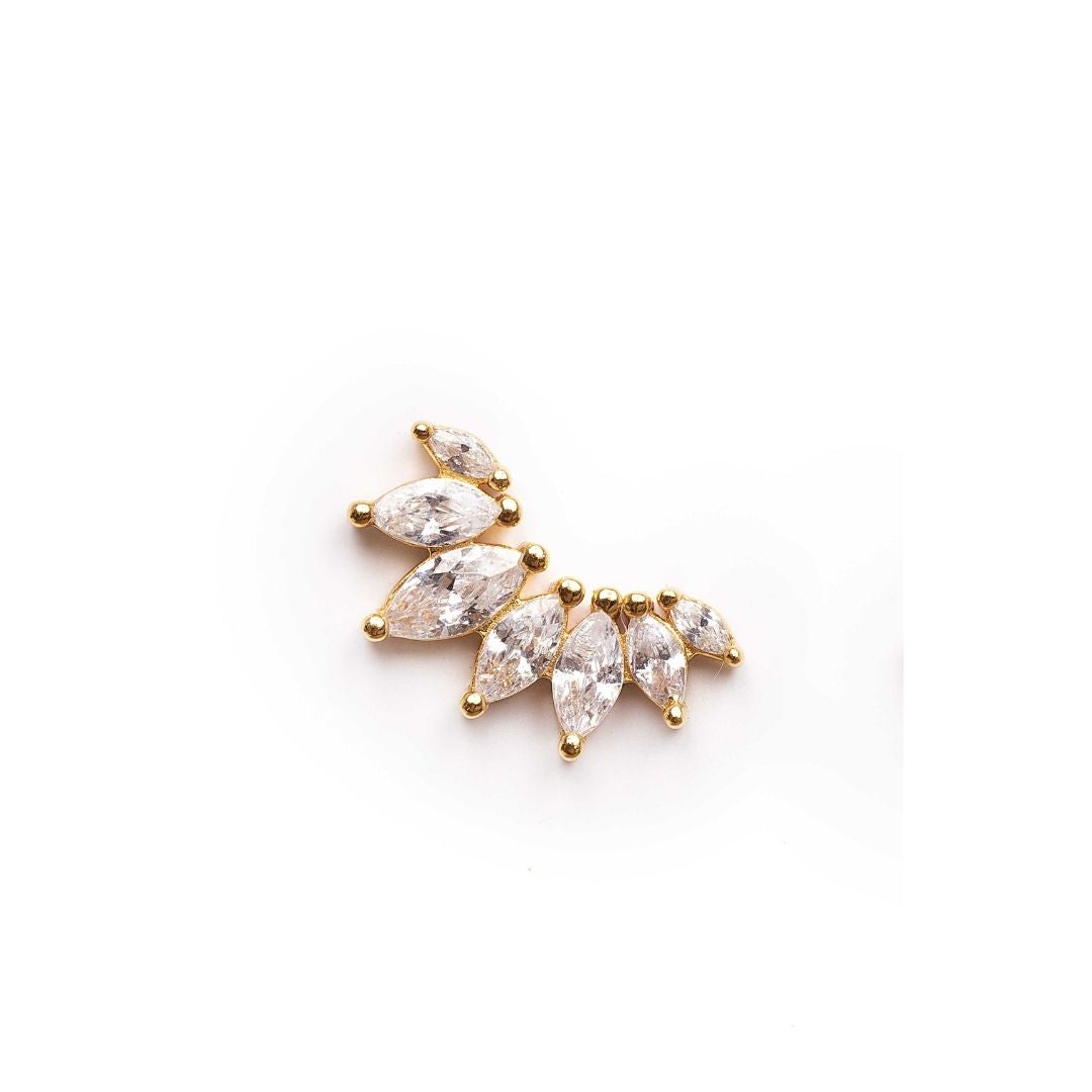 Boucle d'oreille asymétriques pour femme. Boucles d'oreilles grimpantes or et puces avec pierres blanches. Boucles d'oreilles épis. Les Joyaux d'Auré