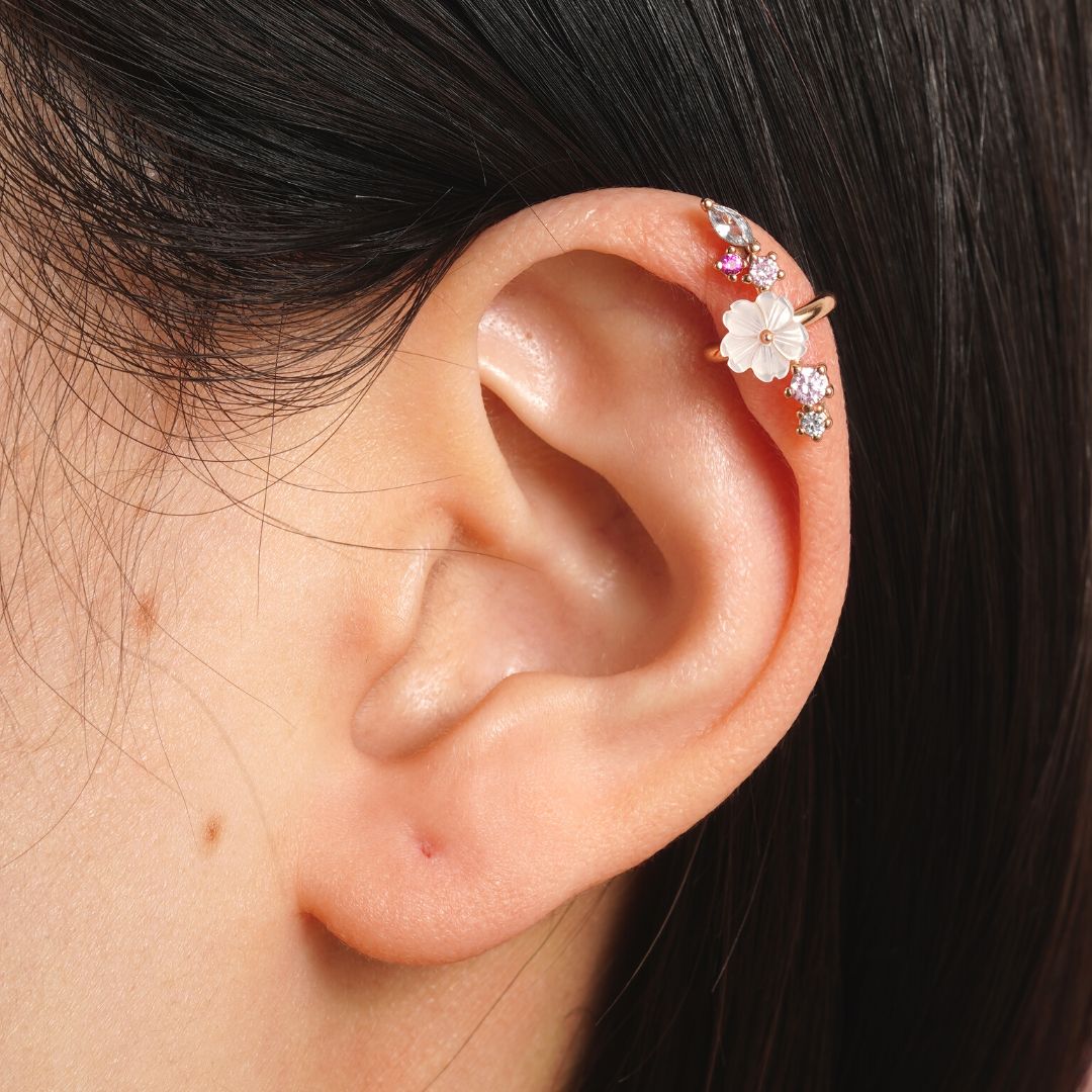 Piercing Fleur Louise