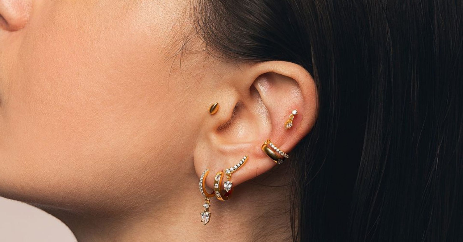 piercing tragus