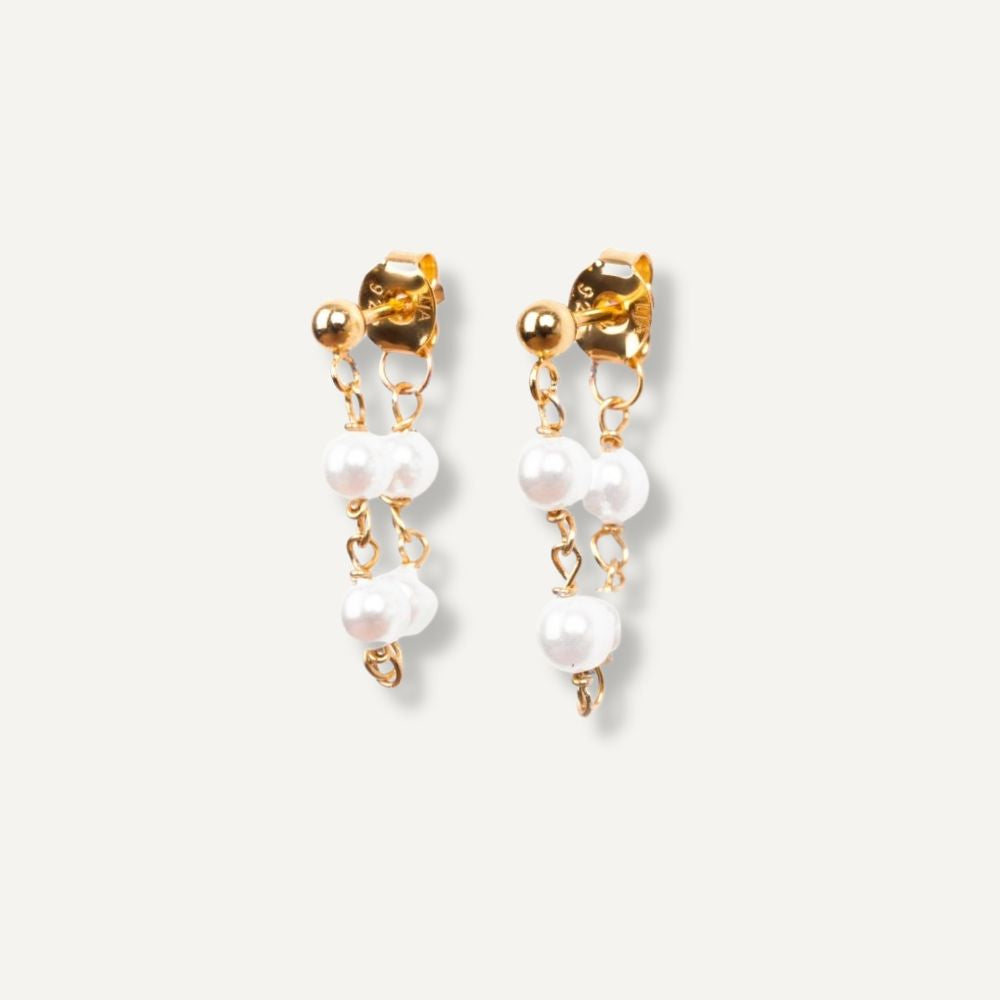 boucle d'oreille perle blanche