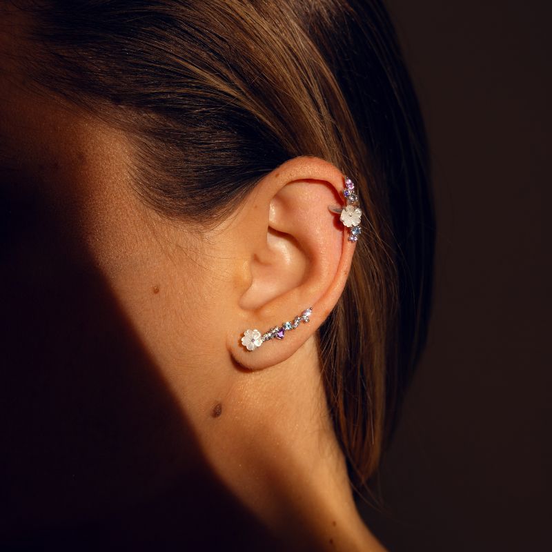 Ear cuff | Flower helix piercing Jane