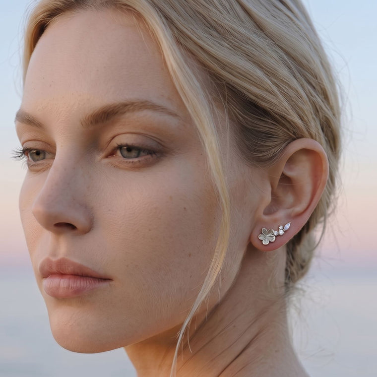 Ear climbers Suzanne