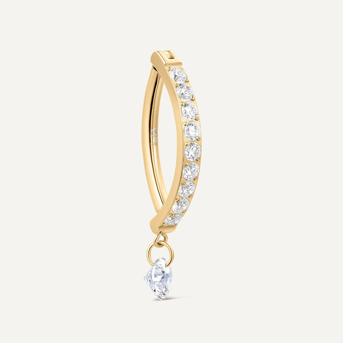 piercing nombril or en titane