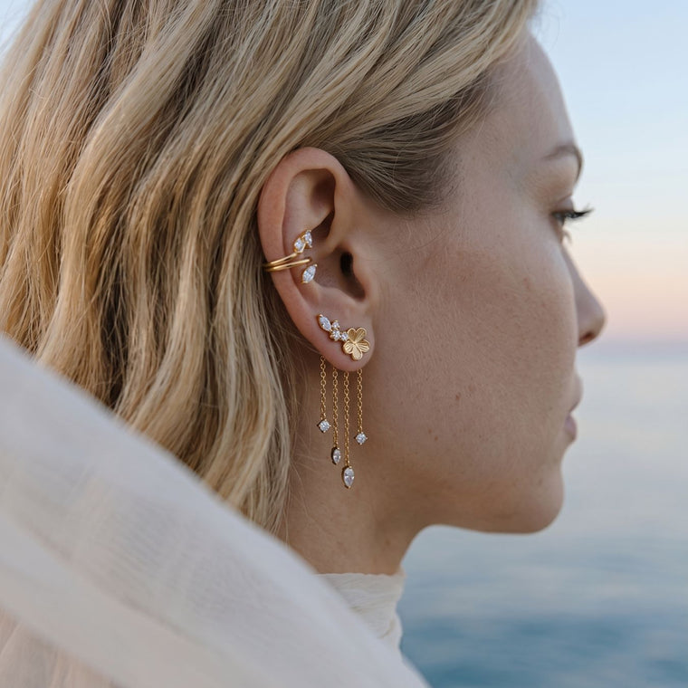 Ear climbers Suzanne