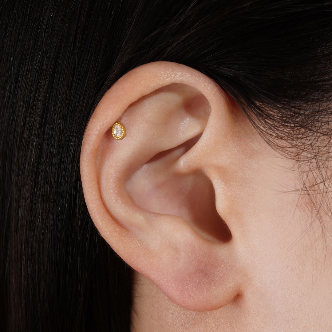 Piercing hélix Clarisse