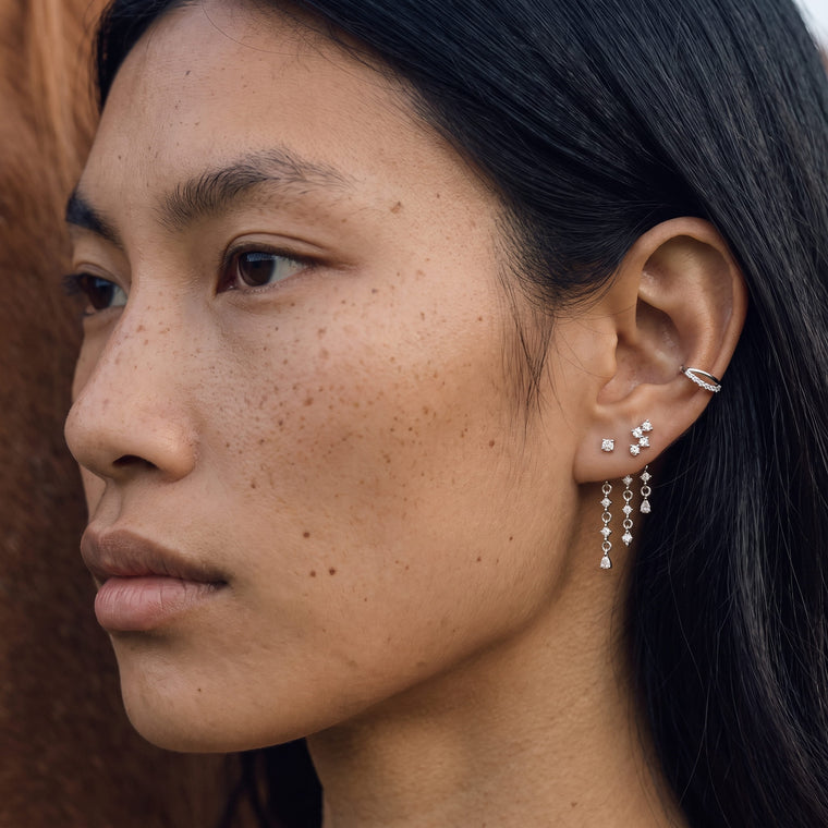 Boucle d'oreille Pollen en argent portée, Les Joyaux d'Auré