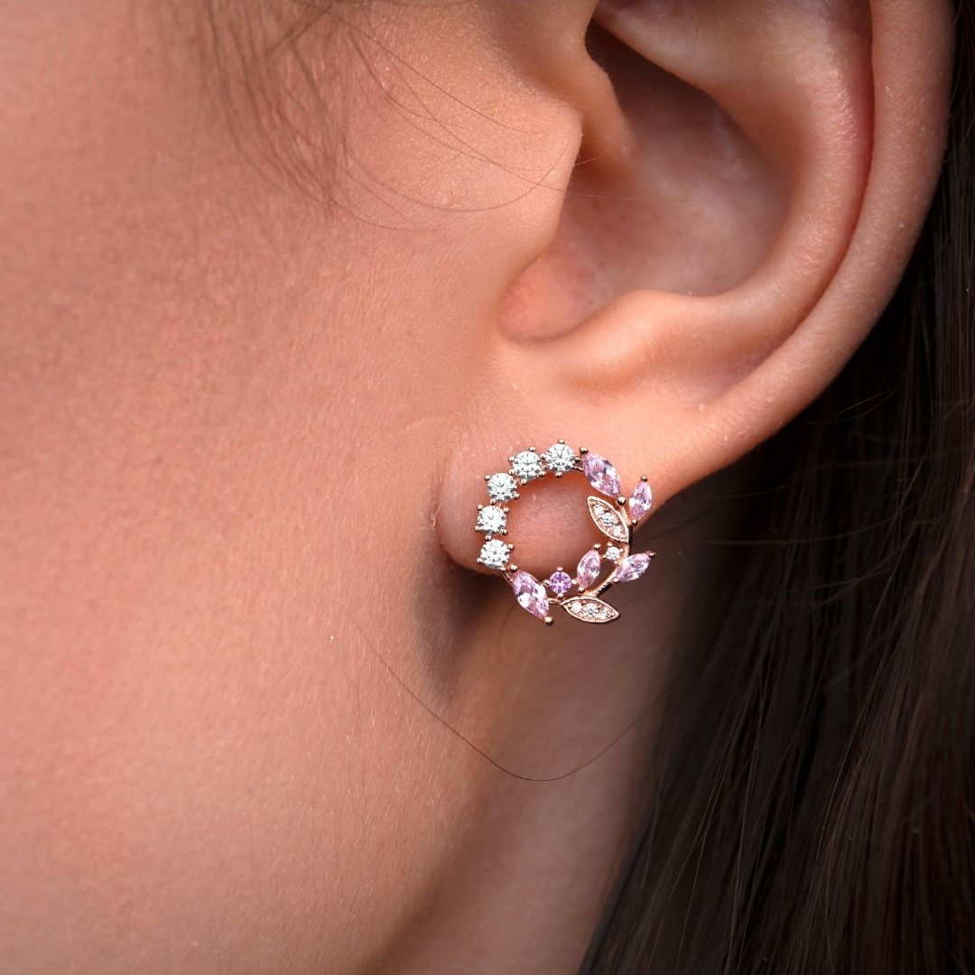 Boucles d'oreilles rondes or rose avec pierres colorés pour femme